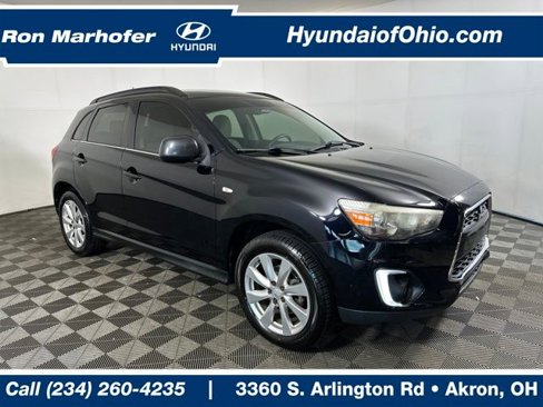 Used 2015 Mitsubishi Outlander Sport SE image 1