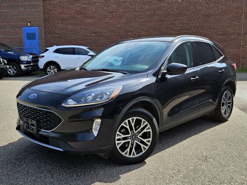 Used 2021 Ford Escape SEL image 3