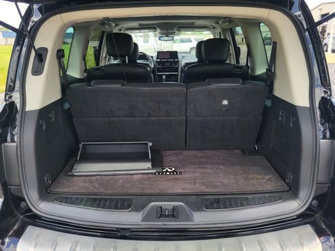 Used 2023 INFINITI QX80 Luxe image 10