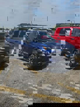 Used 2023 Nissan Rogue SL w/ SL Premium Package image 2