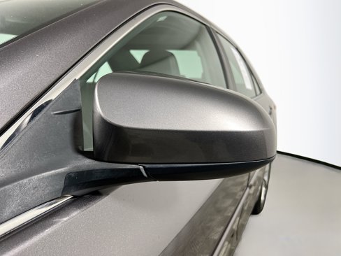 Used 2016 Toyota Camry SE image 13