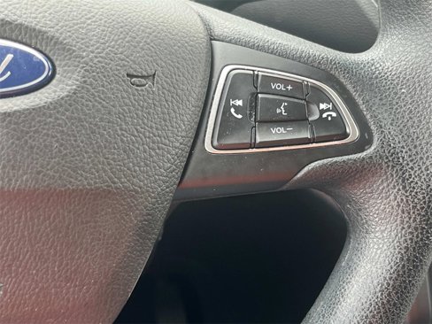 Used 2019 Ford Escape SE image 27