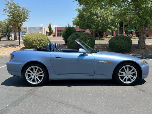 Used 2004 Honda S2000 image 9