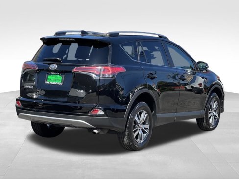 Certified 2017 Toyota RAV4 XLE image 5