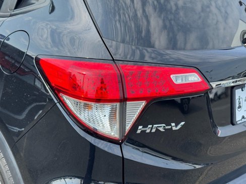 Used 2022 Honda HR-V EX image 11