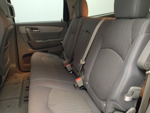 Used 2015 Chevrolet Traverse LS image 18