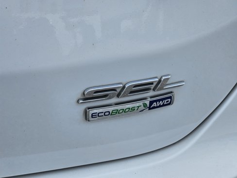 Used 2019 Ford Edge SEL w/ Equipment Group 201A image 11