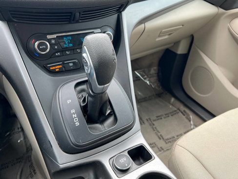 Used 2015 Ford Escape SE w/ Equipment Group 201A image 12