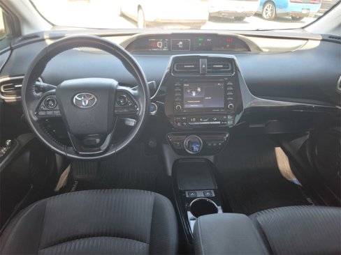 Used 2020 Toyota Prius Prime LE image 17