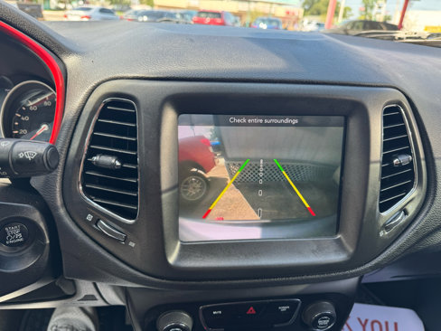 Used 2018 Jeep Compass Trailhawk image 12