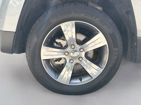 Used 2016 Jeep Patriot High Altitude image 31