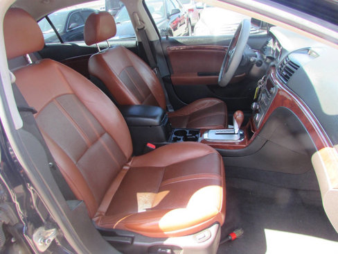 Used 2008 Saturn Aura XR w/ Premium Trim Package image 12
