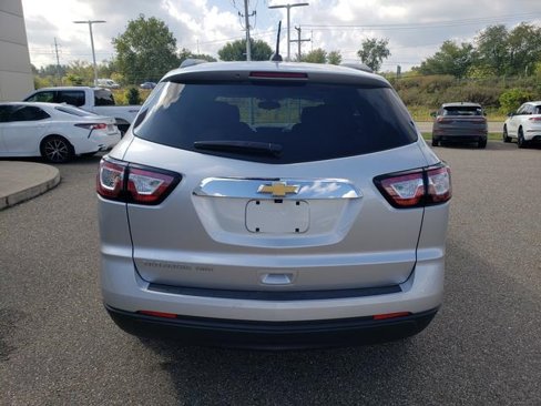 Used 2017 Chevrolet Traverse LS image 7