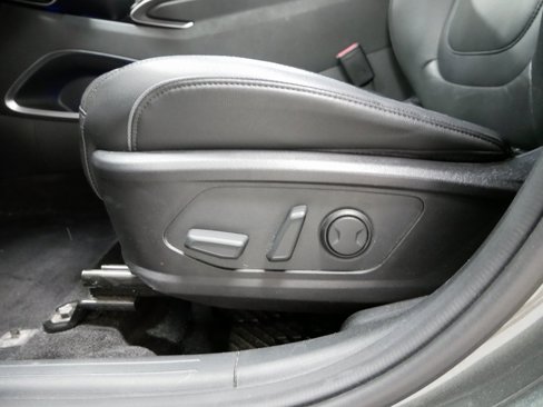 Used 2022 Hyundai Tucson Limited image 14