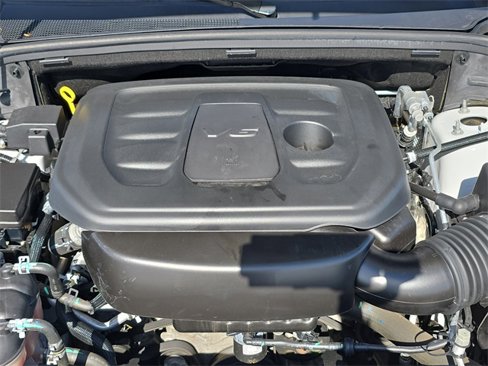Used 2021 Jeep Grand Cherokee Laredo image 32