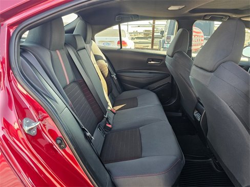 Used 2025 Toyota Corolla SE image 14