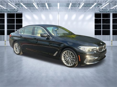 Used 2020 BMW 530i w/ Premium Package image 1