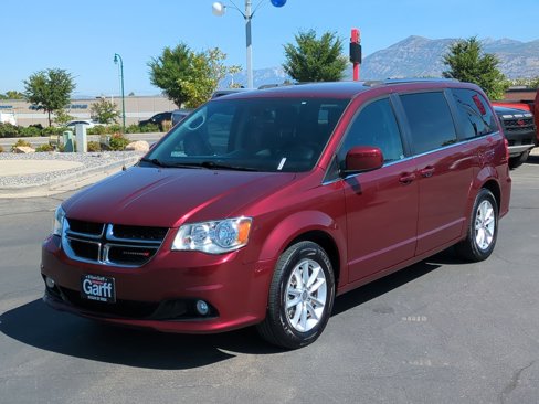 Used 2020 Dodge Grand Caravan SXT image 10