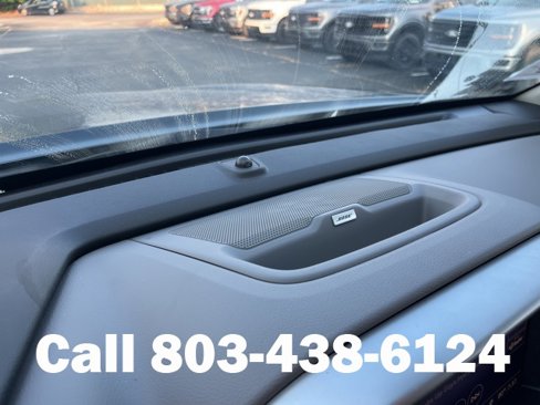 Used 2019 Chevrolet Colorado LT w/ Luxury Package, Chrome image 22