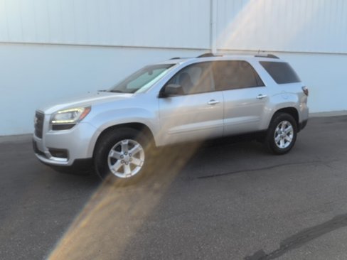Used 2016 GMC Acadia SLE image 2