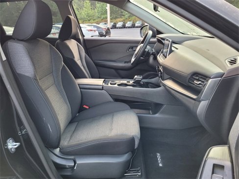 Used 2021 Nissan Rogue S image 17
