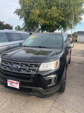 Used 2018 Ford Explorer XLT w/ Equipment Group 202A image 1