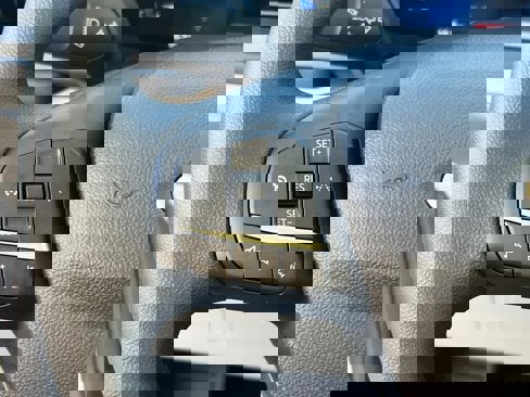 New 2025 Ford Escape Active image 17