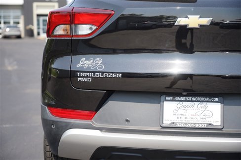 Used 2021 Chevrolet TrailBlazer LT w/ Driver Confidence Package image 10