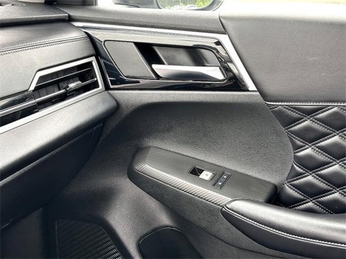 Used 2022 Mitsubishi Outlander SEL image 24