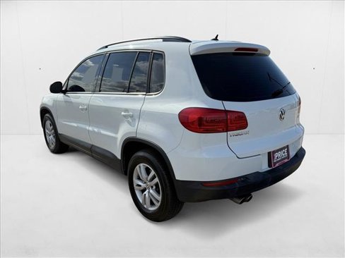 Used 2016 Volkswagen Tiguan S image 8
