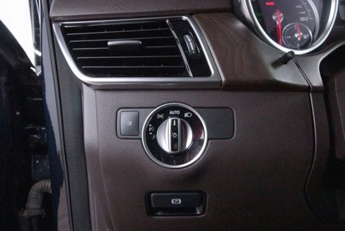 Used 2017 Mercedes-Benz GLE 350 4MATIC image 37