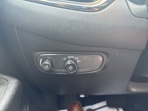 Certified 2022 Chevrolet Equinox RS image 21