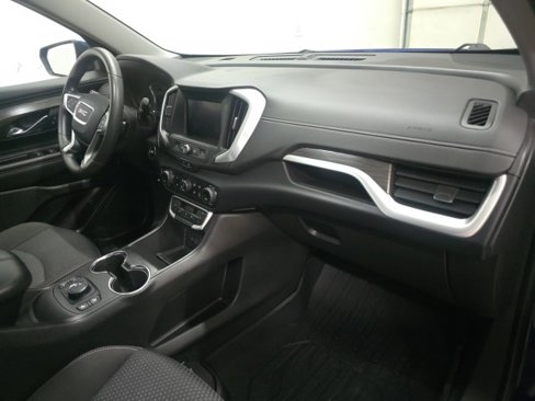 Used 2023 GMC Terrain SLE w/ Driver Convenience Package image 5