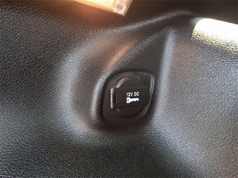 Used 2022 Jeep Cherokee Latitude Lux w/ Sun & Sound Group image 29