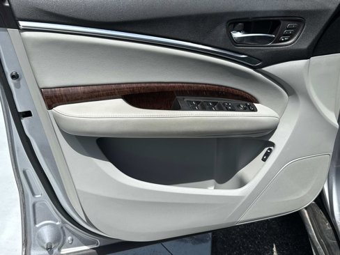Used 2017 Acura MDX FWD w/ Technology Package image 18