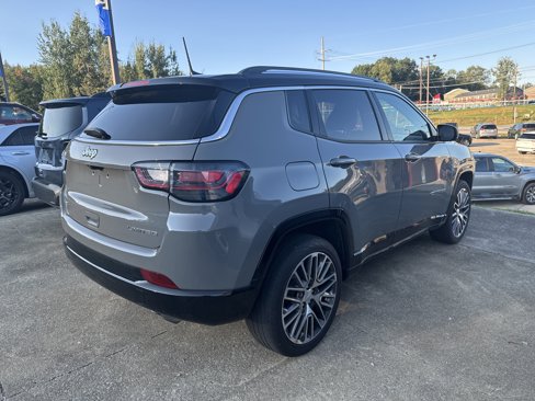 Certified 2022 Jeep Compass Limited w/ Elite Group image 2