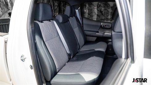 Used 2021 Toyota Tacoma TRD Sport image 16