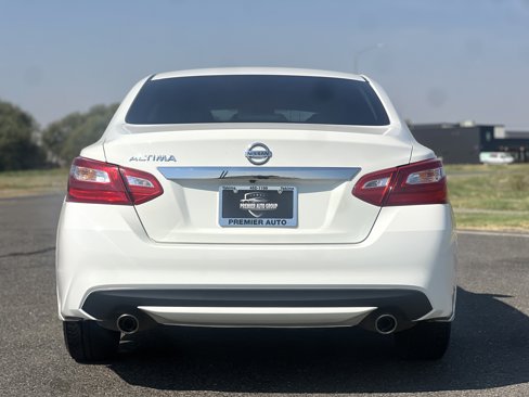 Used 2017 Nissan Altima 2.5 S w/ Power Driver Seat Package image 6