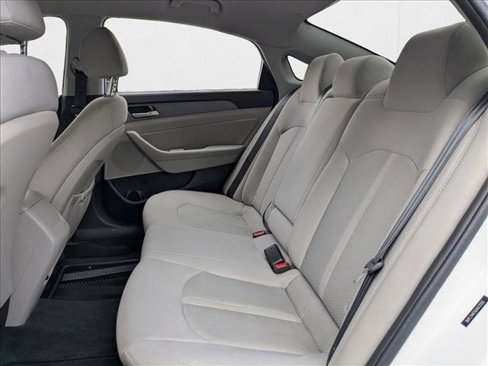 Used 2018 Hyundai Sonata SEL w/ Cargo Package image 17