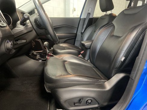 Used 2018 Jeep Compass Limited w/ Safe & Security Group image 4