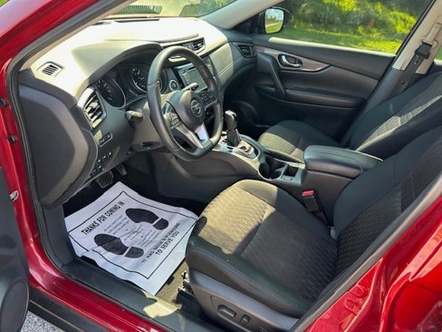 Used 2019 Nissan Rogue SV w/ Premium Package image 10