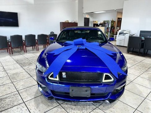 Used 2016 Ford Mustang Convertible w/ Equipment Group 051A image 2