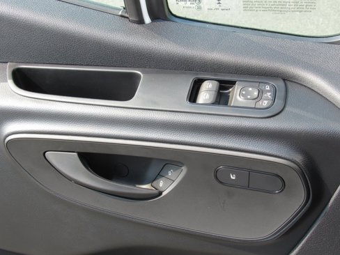 New 2025 Mercedes-Benz Sprinter 2500 image 33