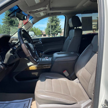 Used 2015 GMC Yukon Denali w/ Premium Package image 10