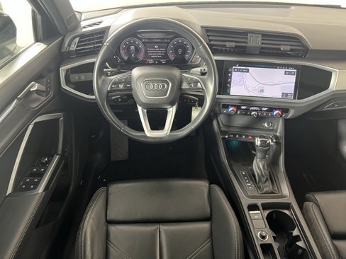 Certified 2022 Audi Q3 2.0T Premium Plus w/ Premium Plus Package image 11