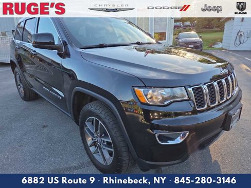 Used 2018 Jeep Grand Cherokee Laredo image 1