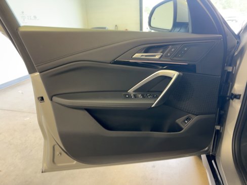 Used 2025 BMW X1 xDrive28i image 13