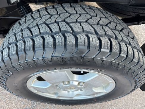 Used 2012 Toyota Tundra 4x4 CrewMax image 49