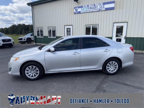 Used 2013 Toyota Camry LE image 4
