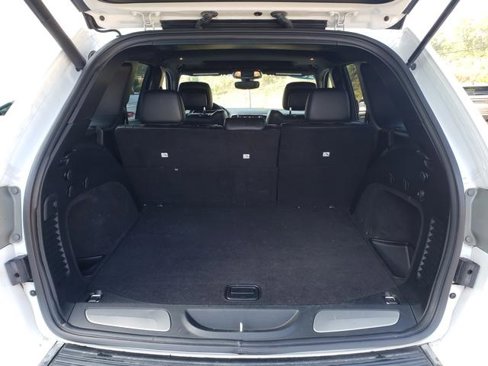 Used 2018 Jeep Grand Cherokee Limited image 8